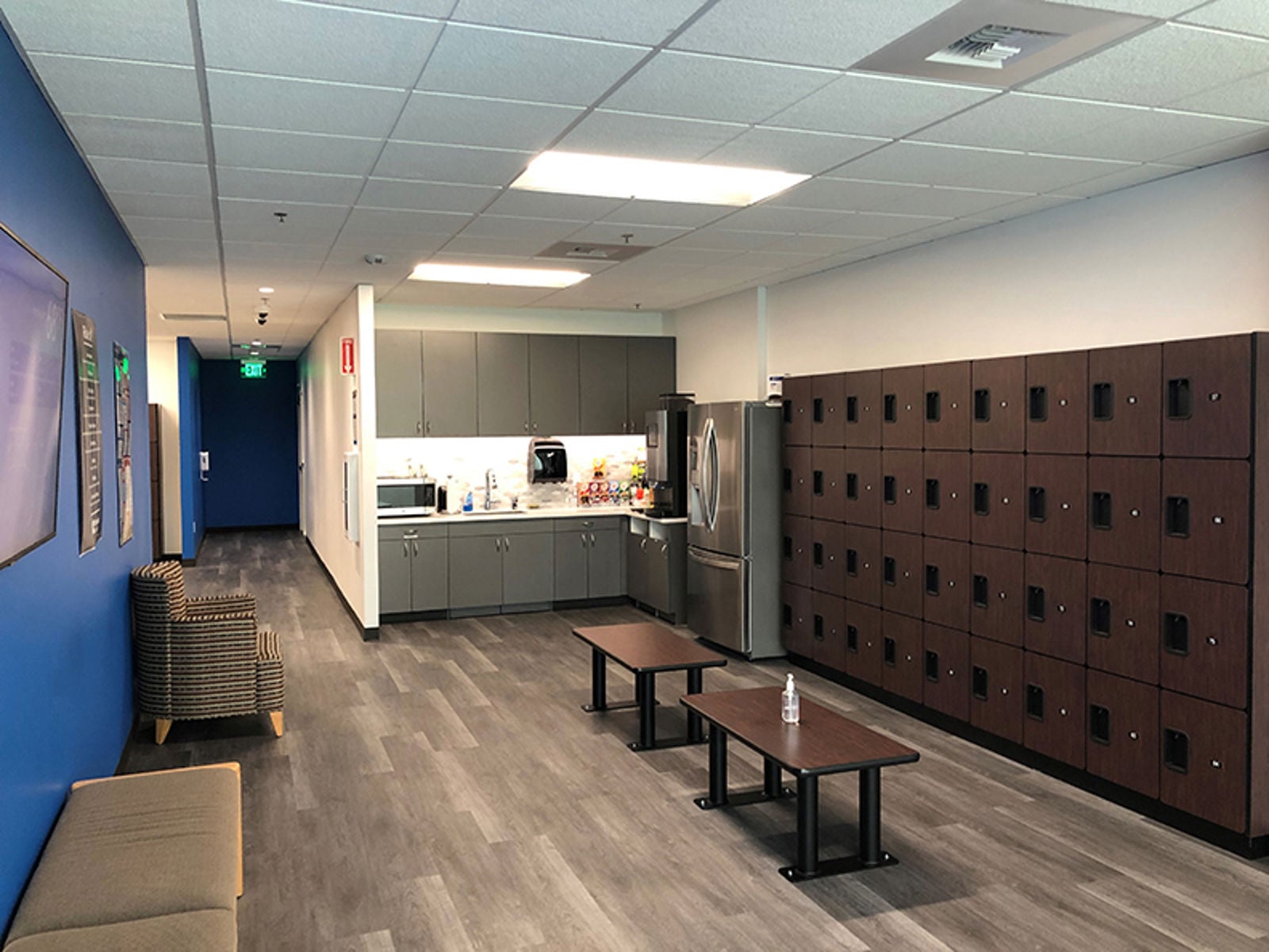 Auxillary Kitchen & Locker View