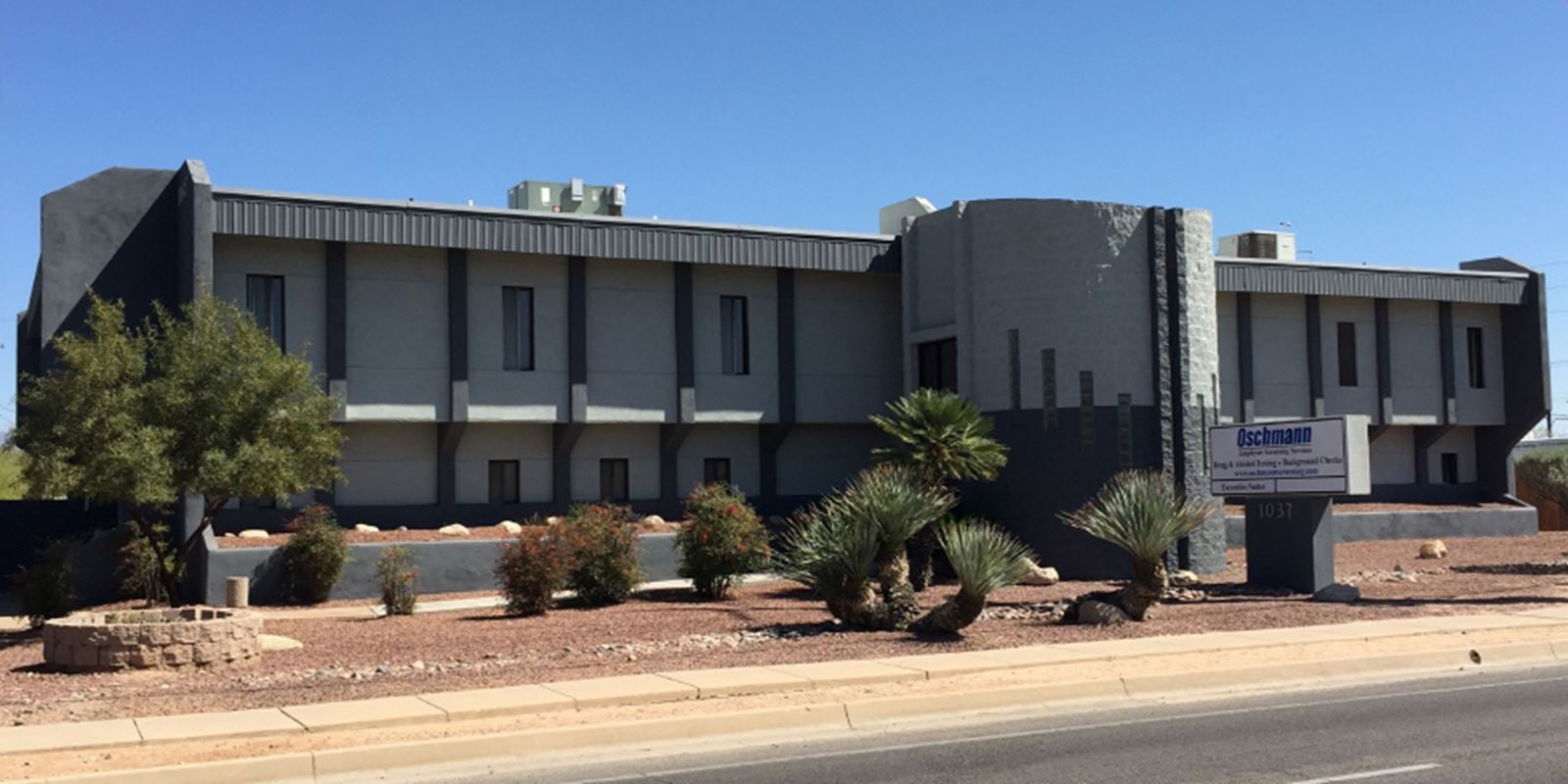 1037 S Alvernon Way - Cover photo.PNG