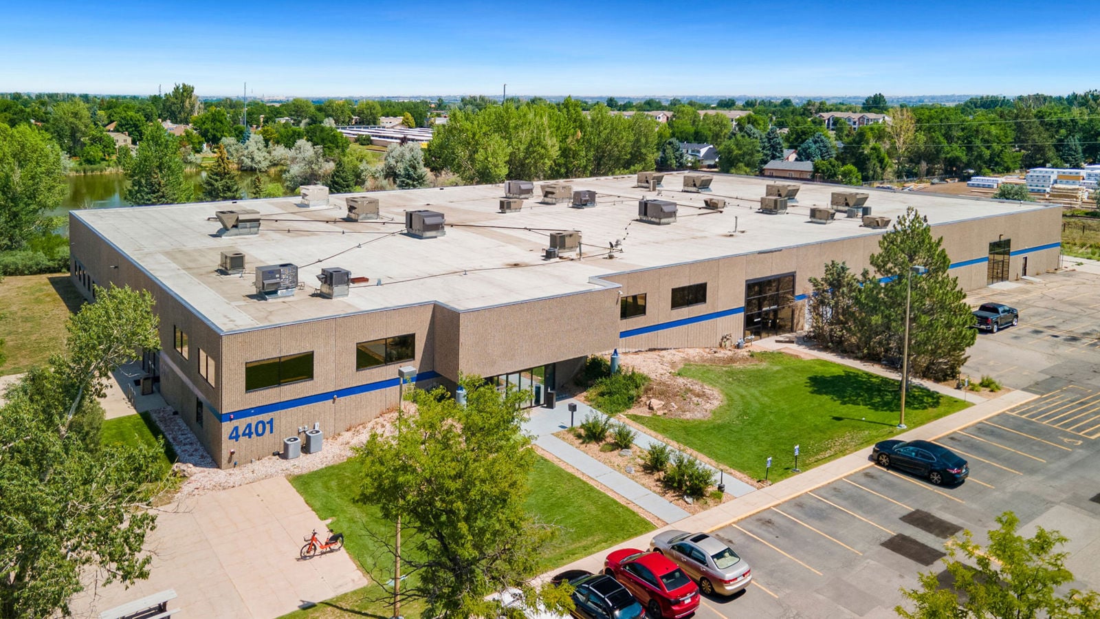 21-web-or-mls-4401 Innovation Dr 21 NO NAME