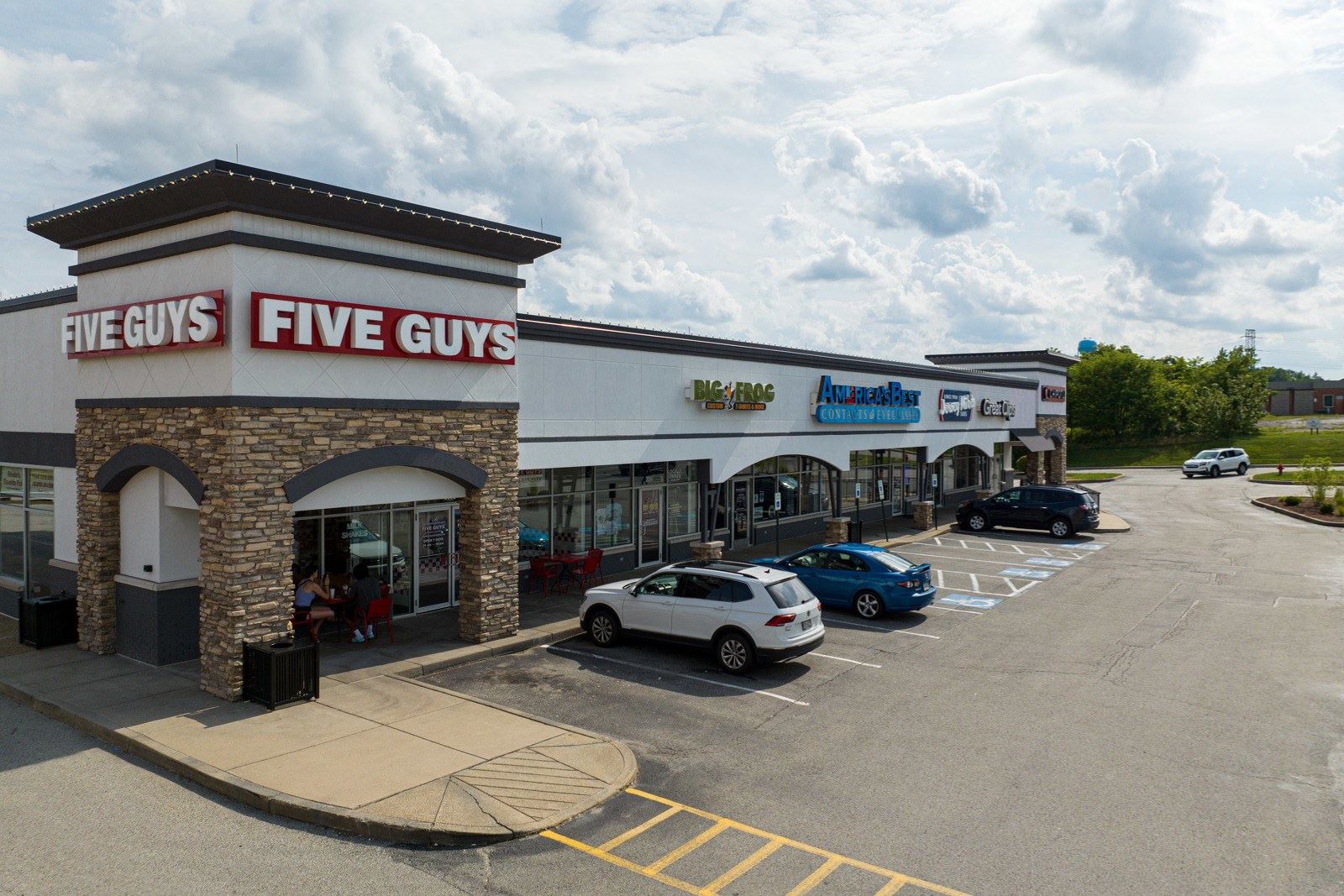 2000 Lincoln Pl Dr-09