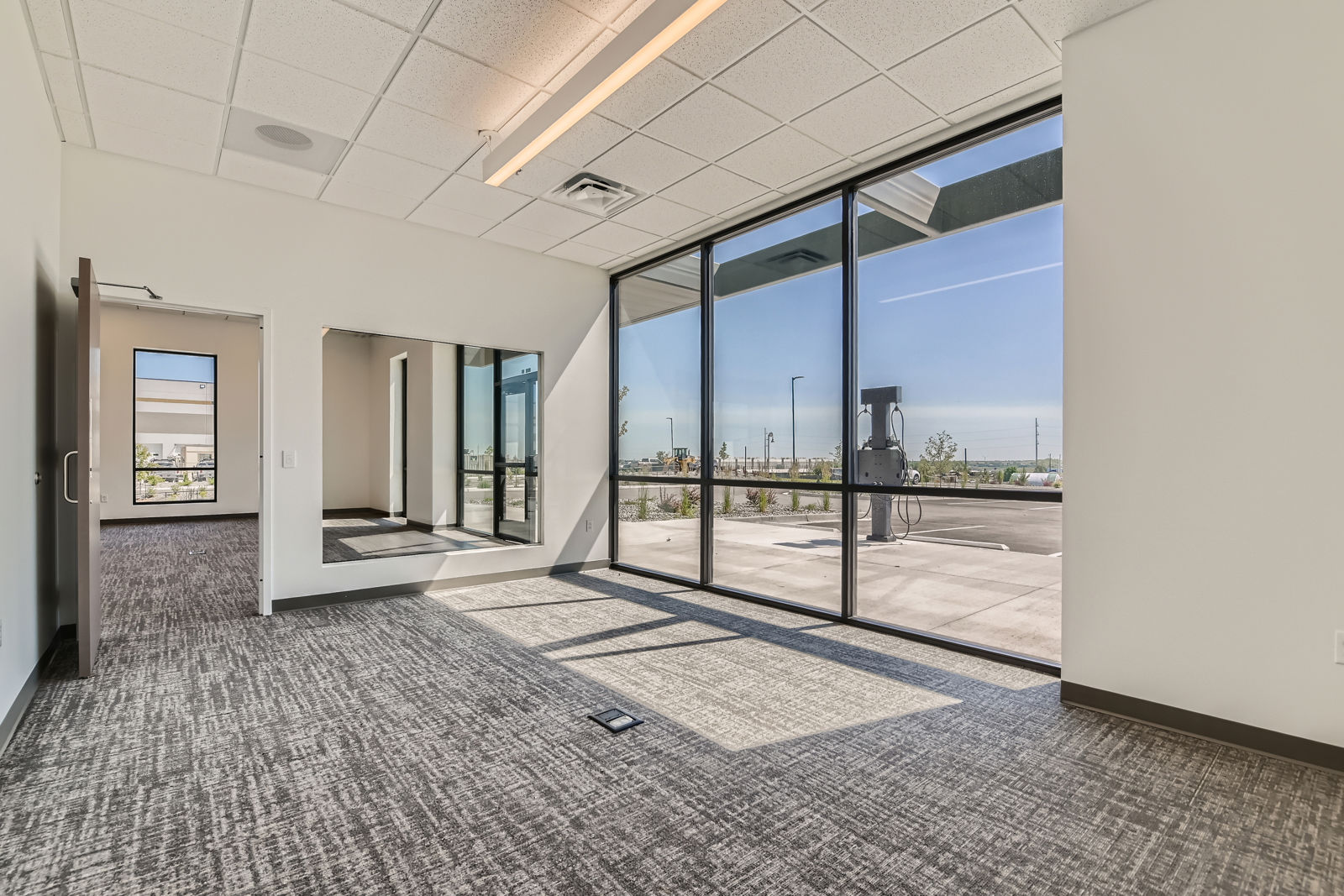 15055 Grant St Bldg 2 15055 & 15003 Grant Street   - Print Quality - 011 - 14 15003 Conference Area