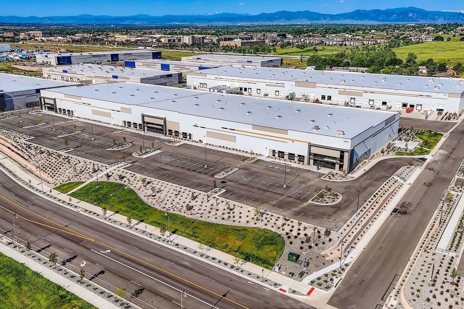 15055 Grant St Bldg 2 15055, 15003, 15107 Grant Street   - Web Quality - 020 - 07 Exterior Front