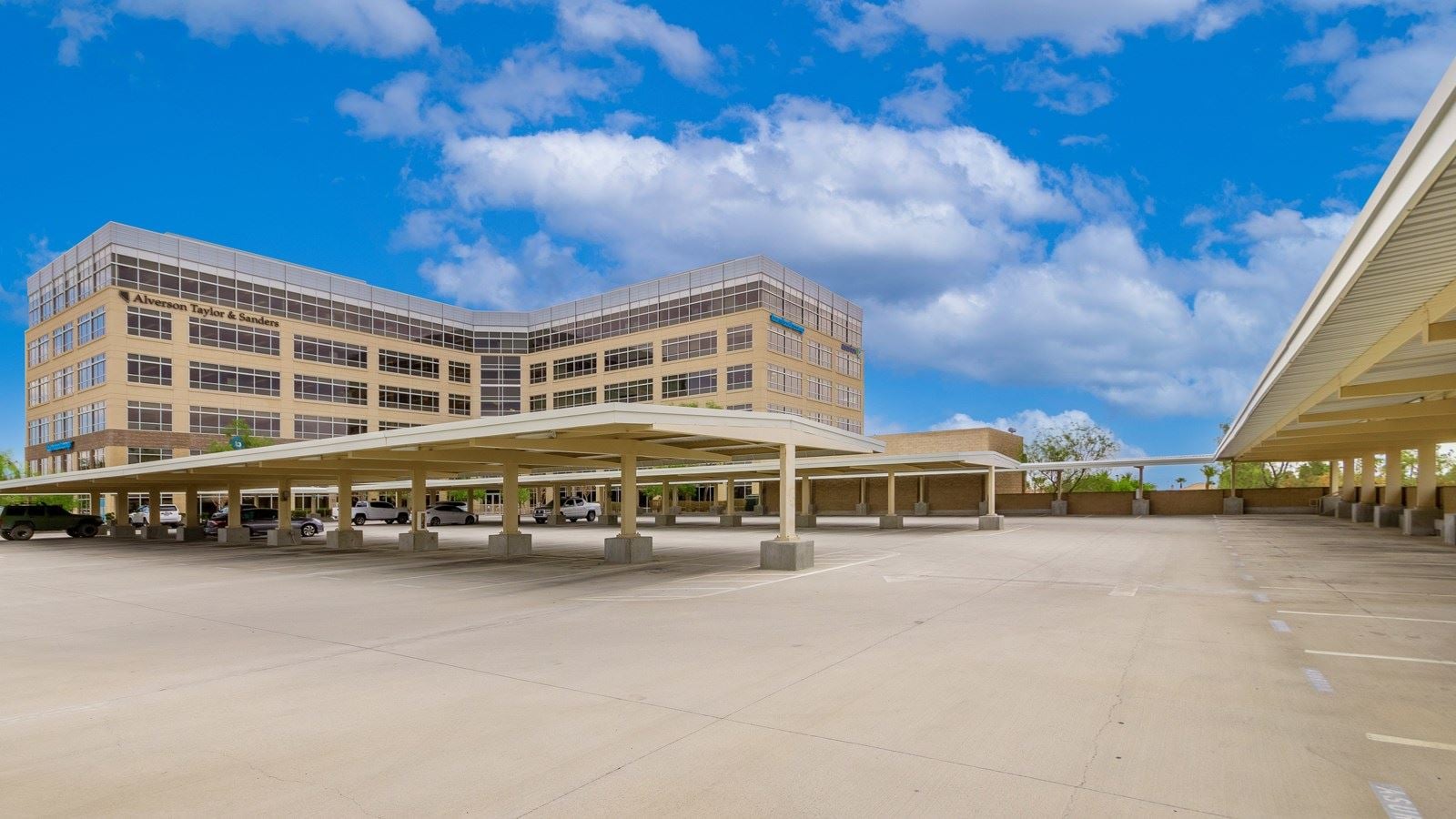 Montecito Tower Sublease 6605 Grand Montecito Parkway - Image 2