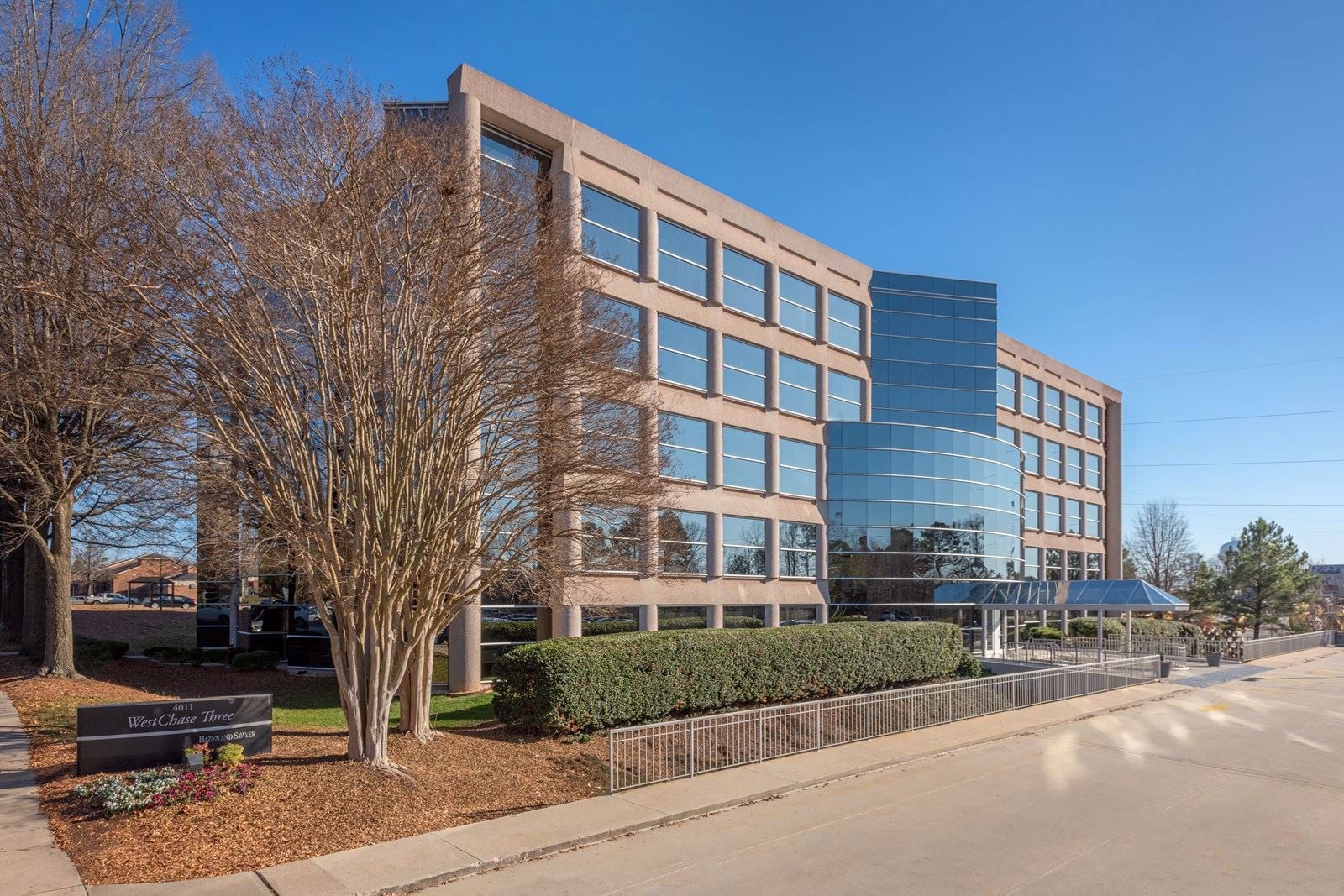 4011-WESTCHASE-EXT-4593-_ZF-9198-72626-1-012_