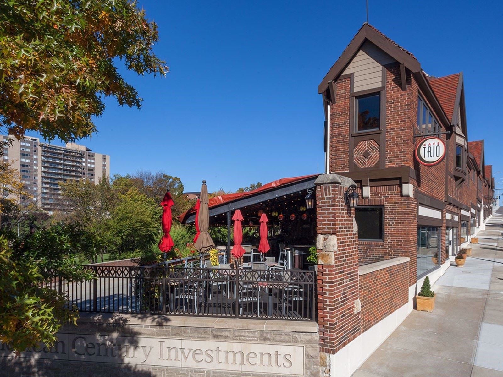 Parkside-Plaza-South-CBRE-by-Jacia-Phillips_Photo_1_large