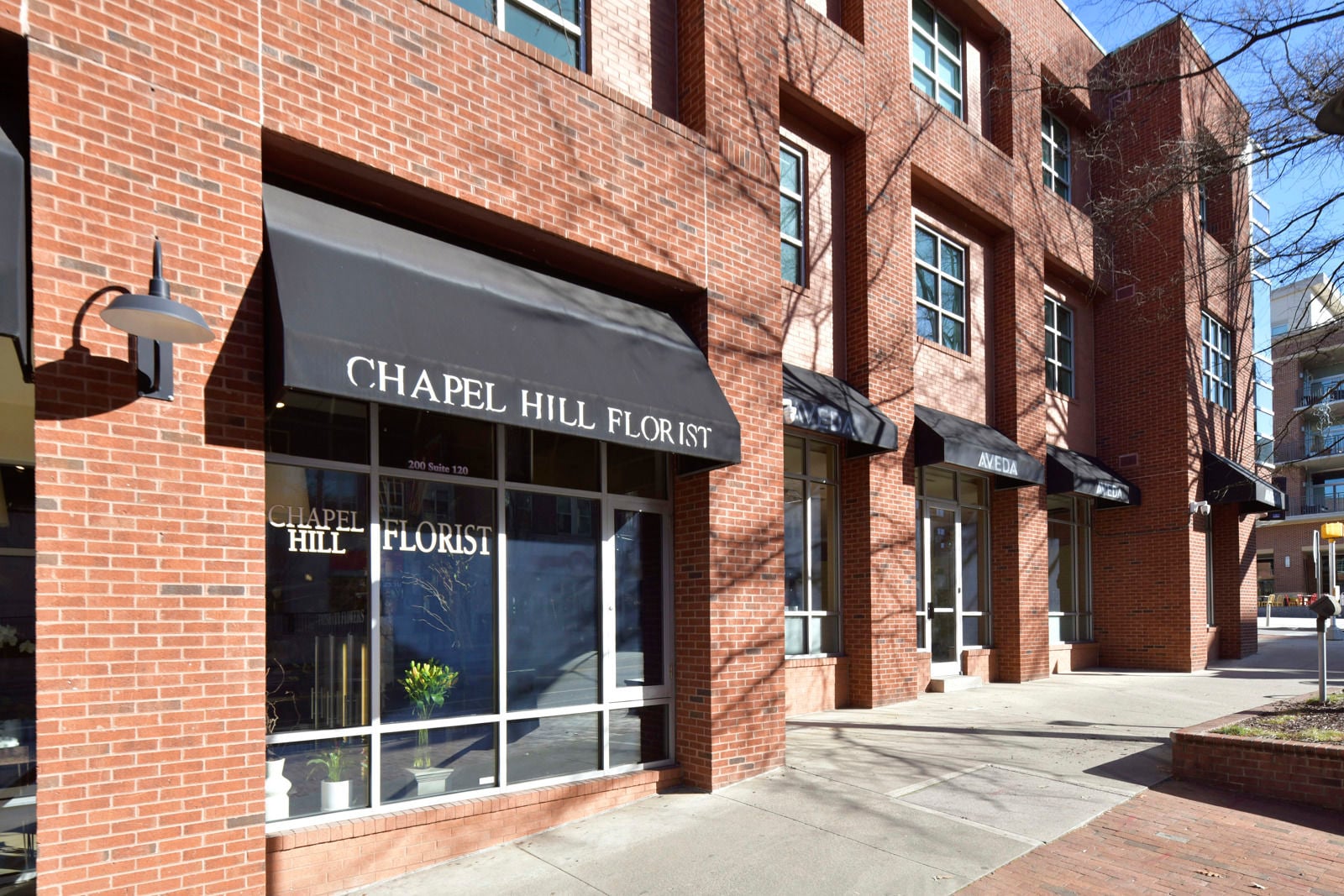 200 W Franklin exterior_83