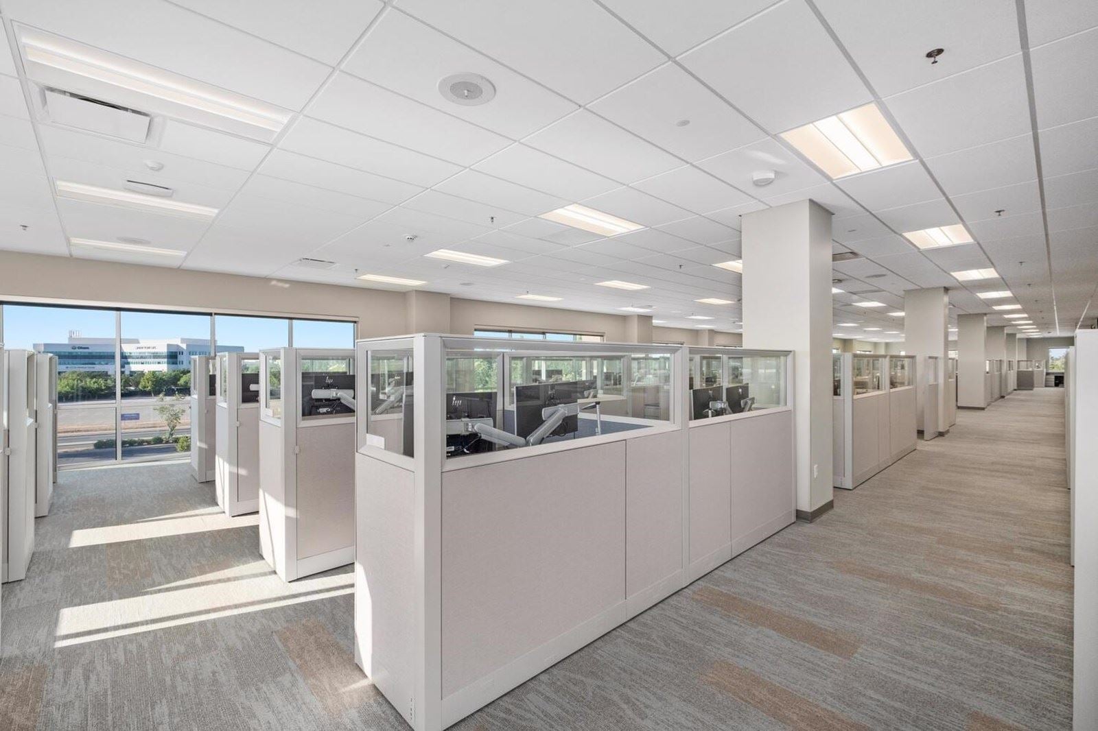 247 E Nees Ave Fresno CA 93720-large-020-028-Call Center-1500x1000-72dpi...