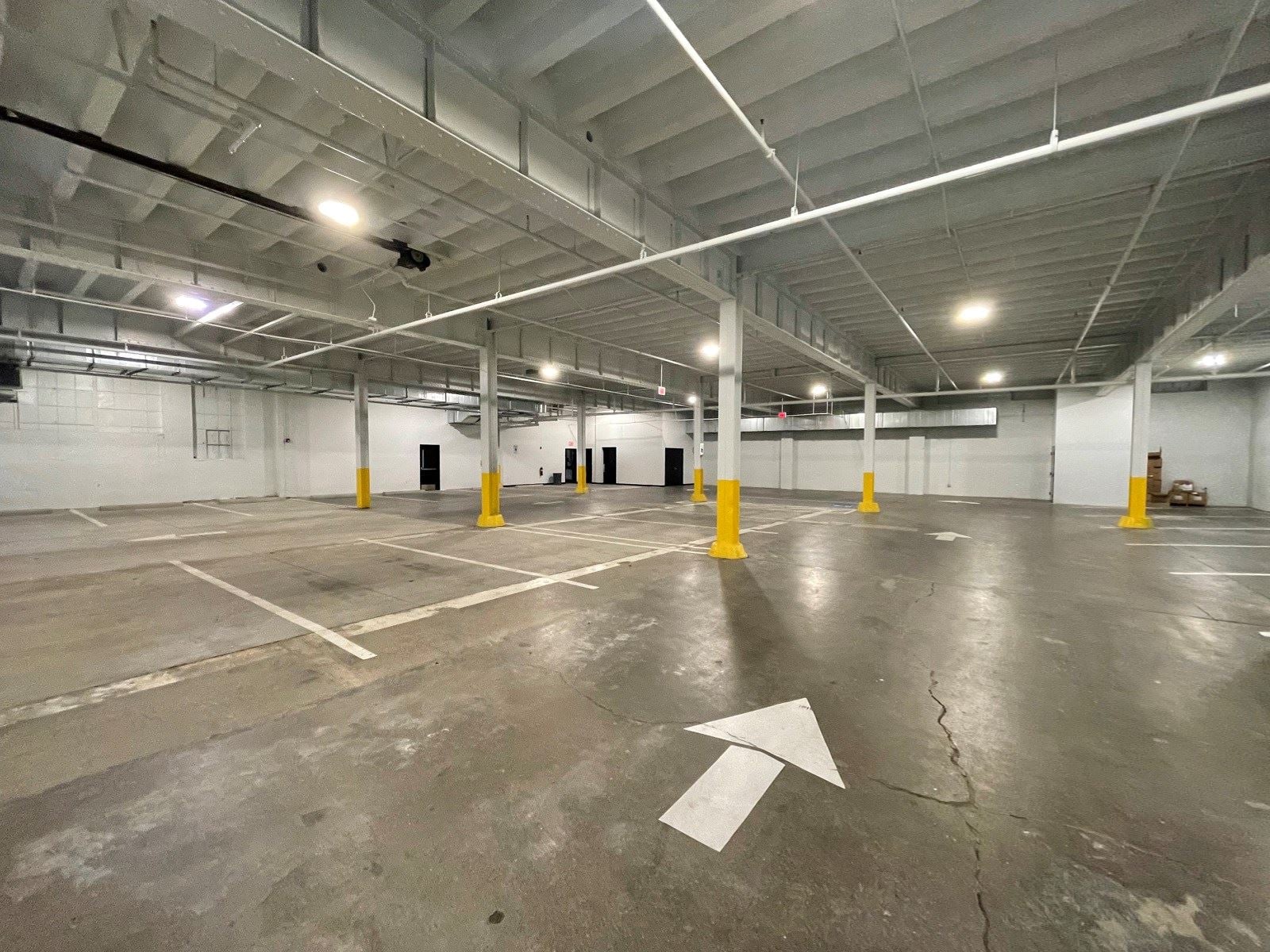 Level One Garage.JPG