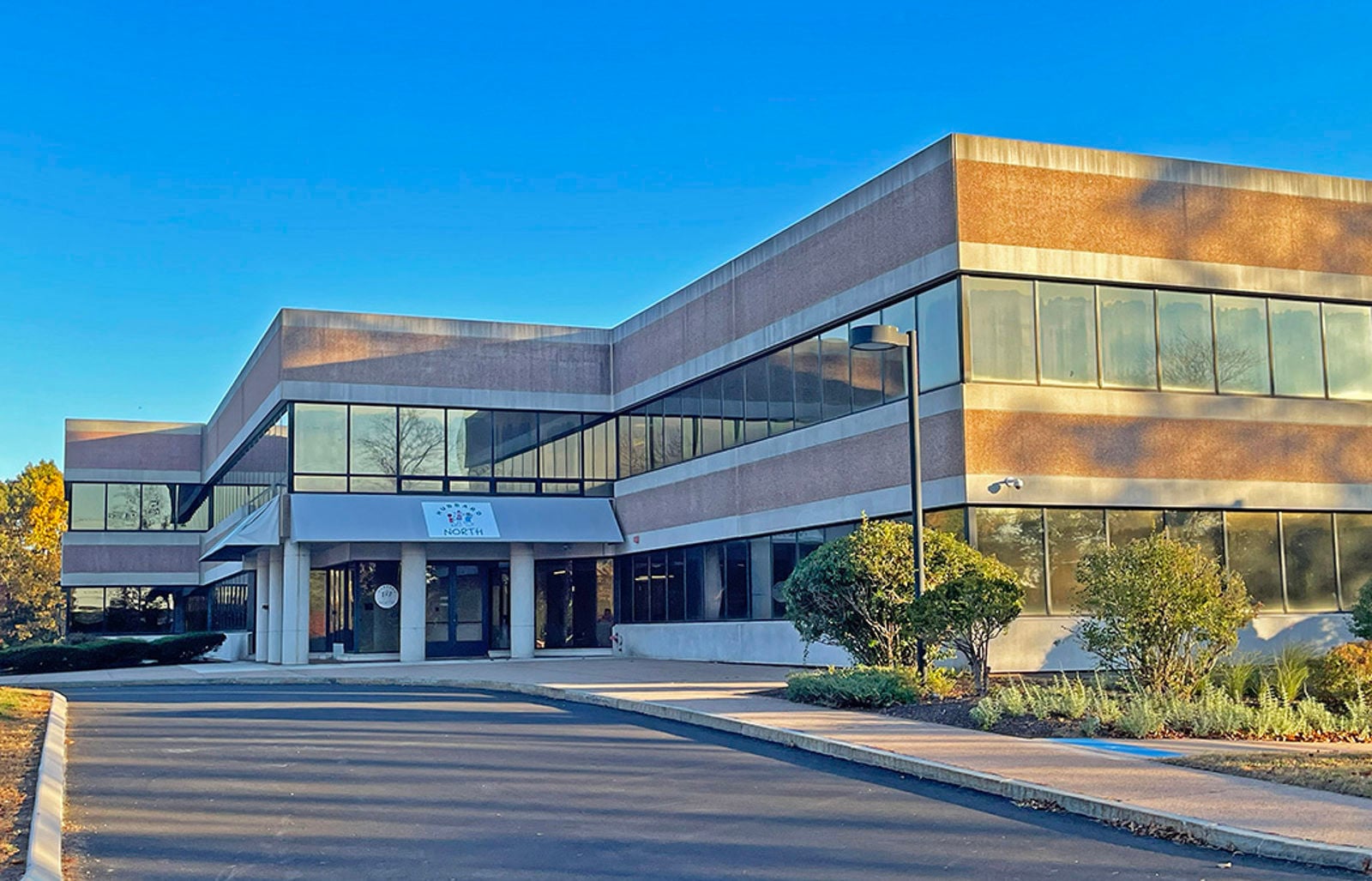 525 Brook Street - Image 2