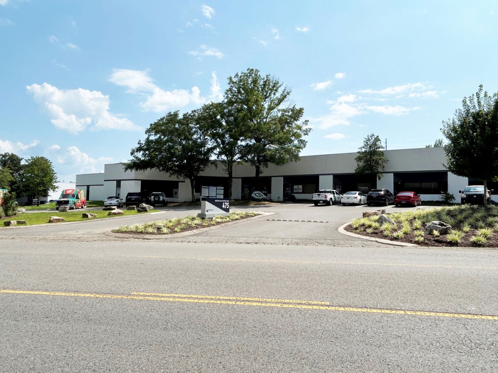 475 Metroplex Main 2