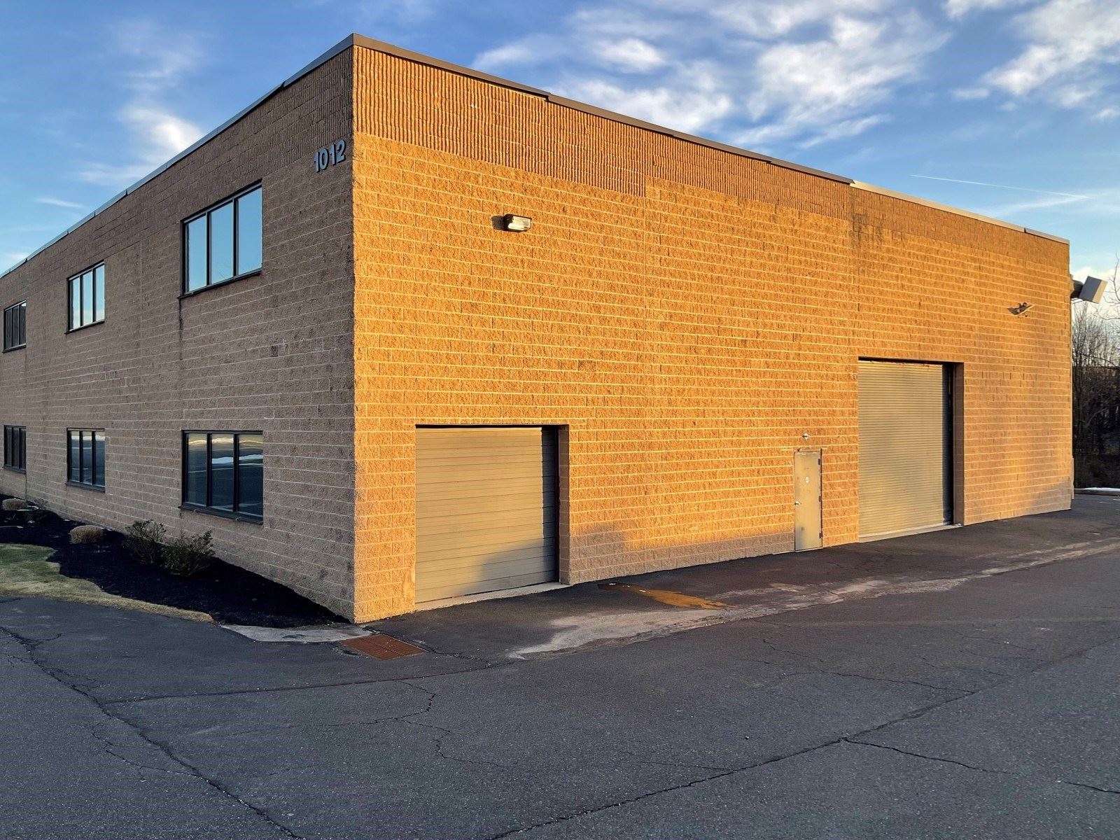 1010 W Germantown Front Right 1