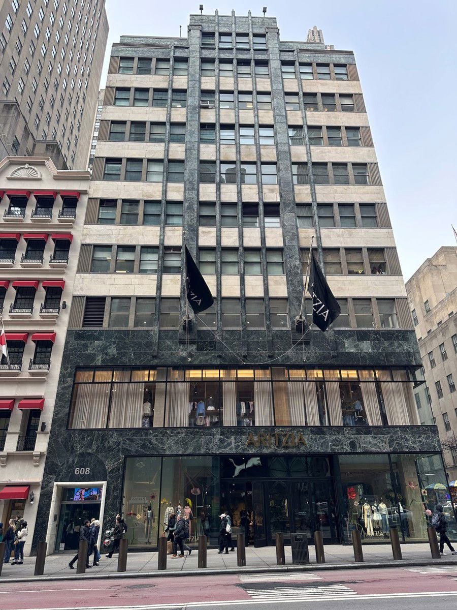 608 Fifth Avenue Photo