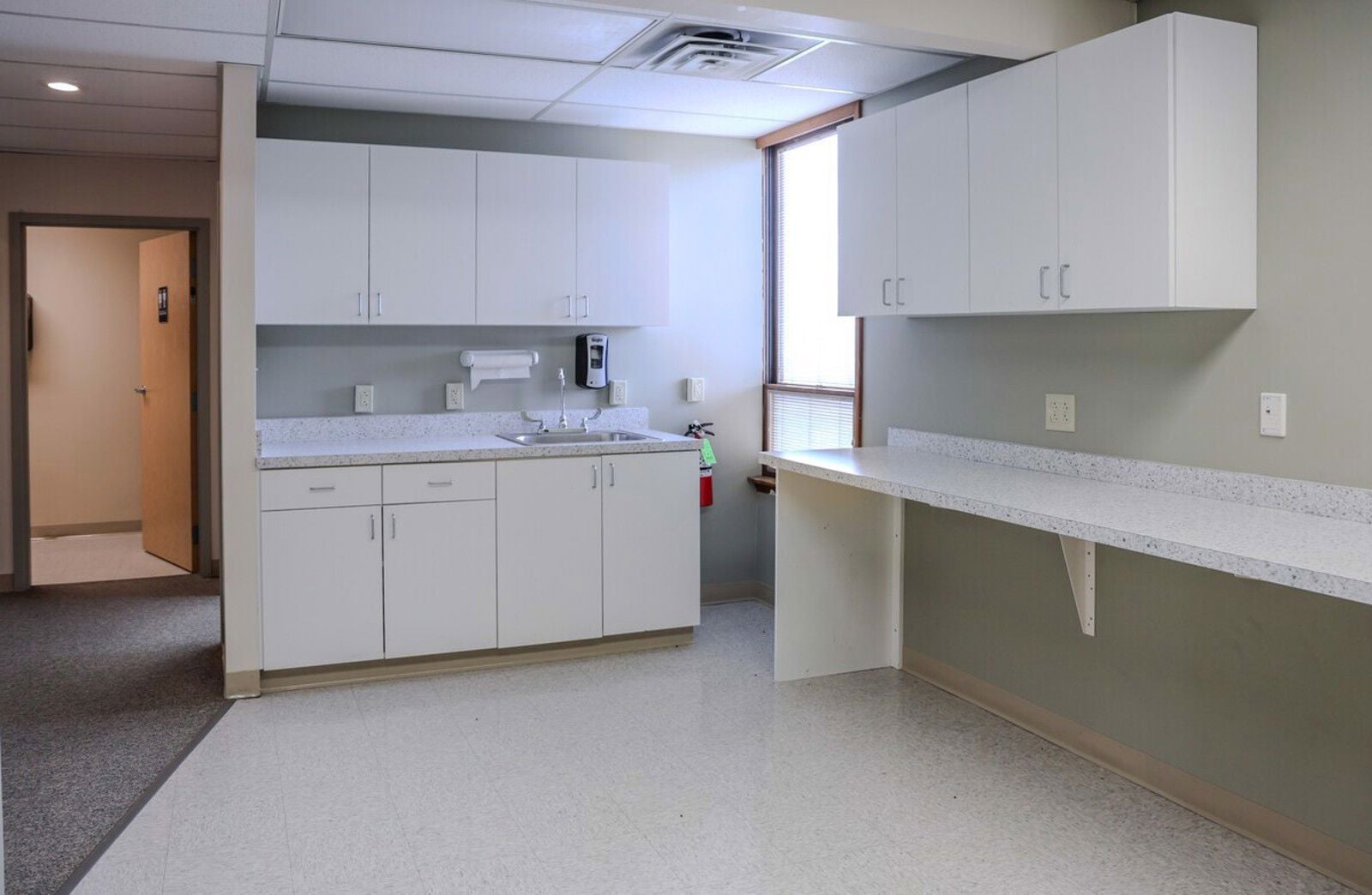 Middleburg Medical Arts - Buildings I & II 18660 Bagley Road - Image 10