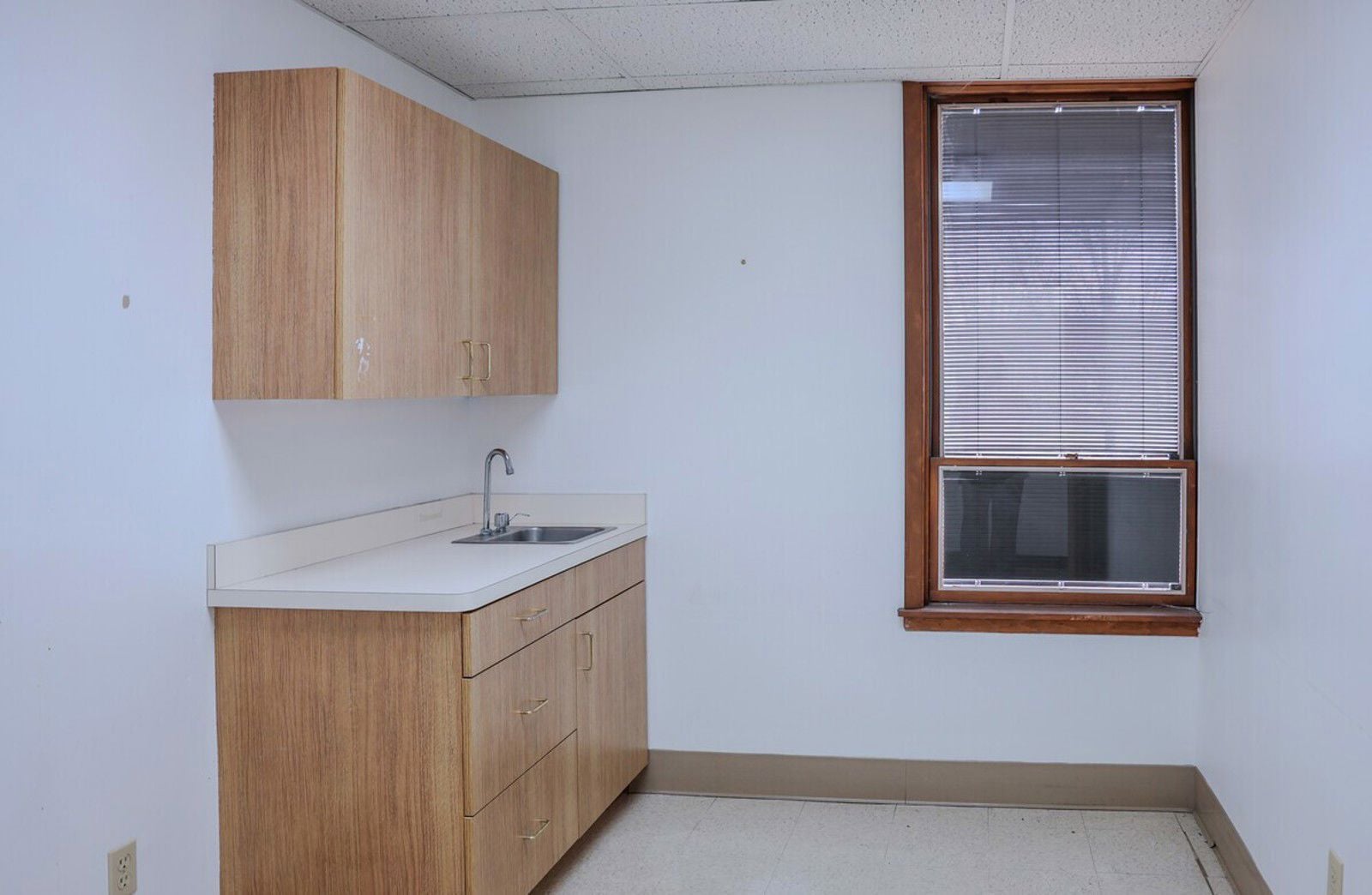 Middleburg Medical Arts - Buildings I & II 18660 Bagley Road - Image 12