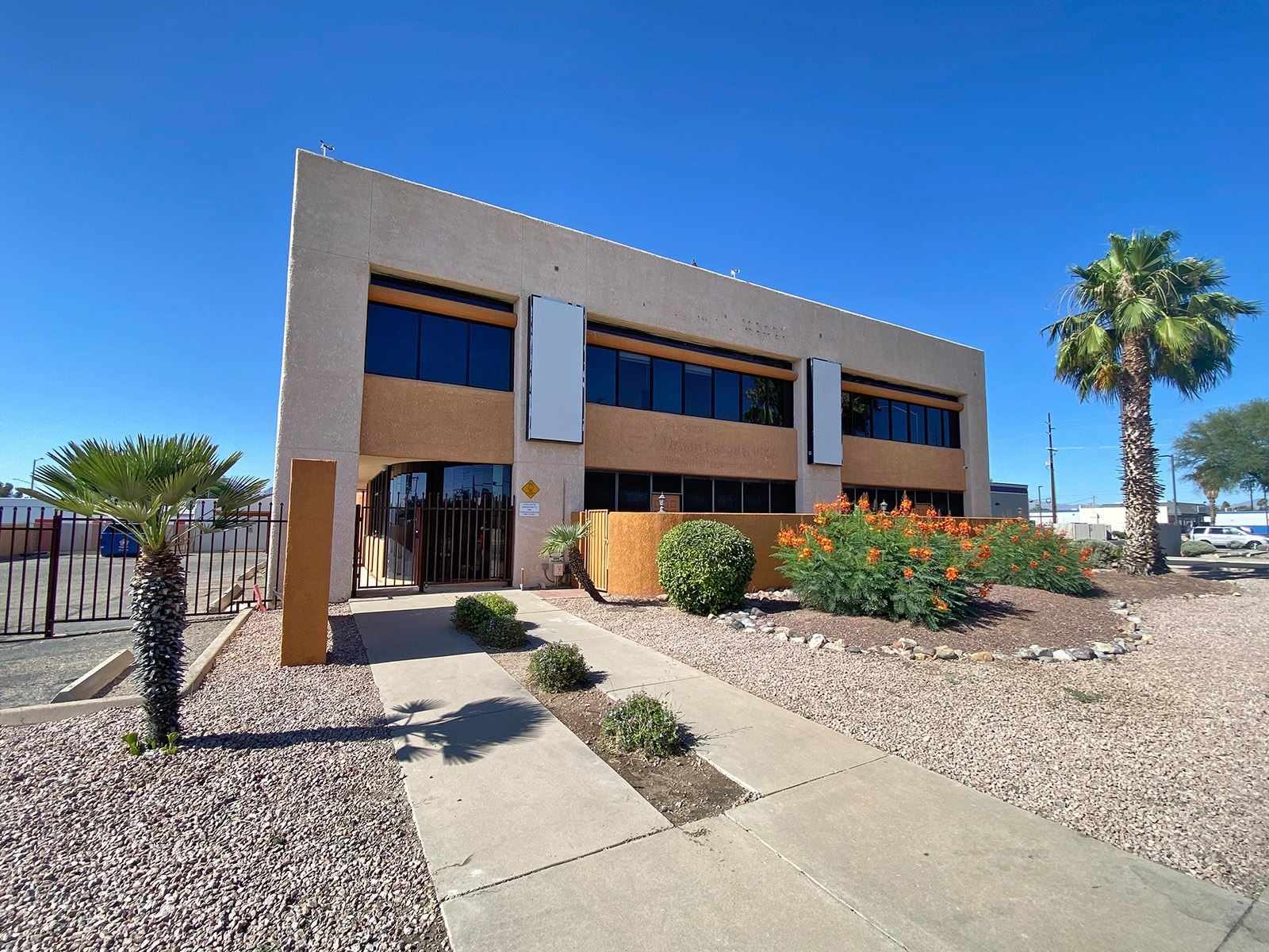 3425 E Grant Rd - Cover.JPG