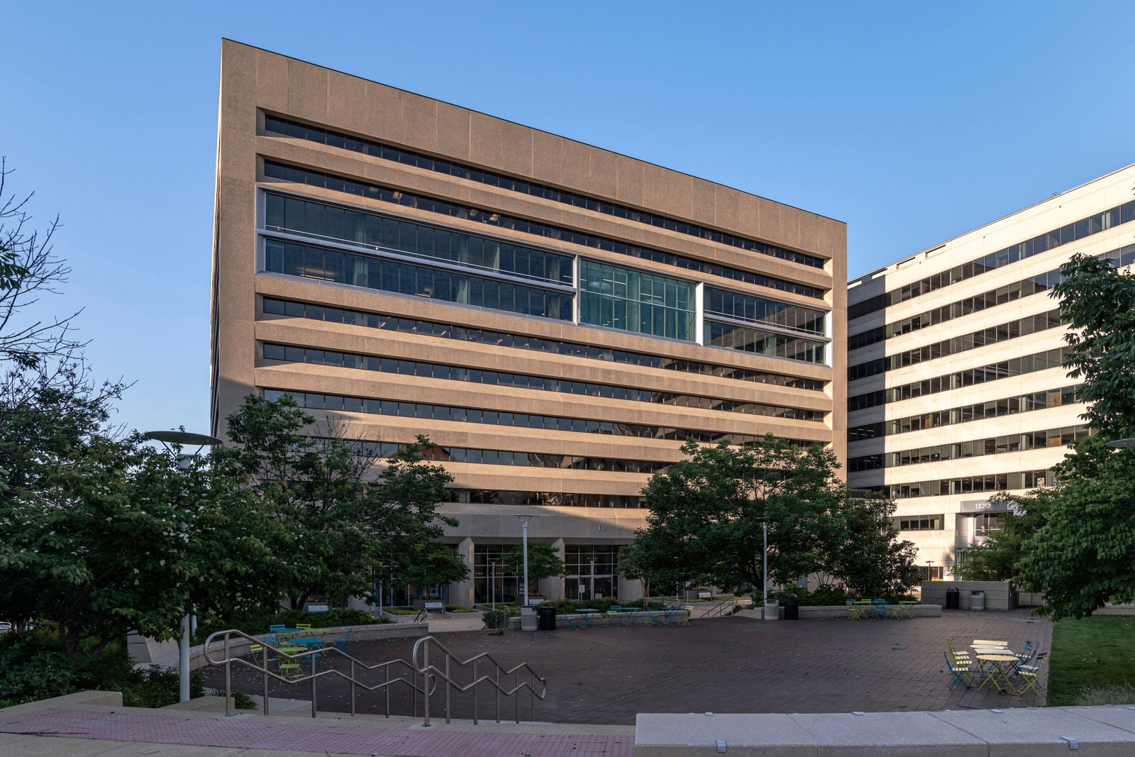 1310 N Courthouse Road