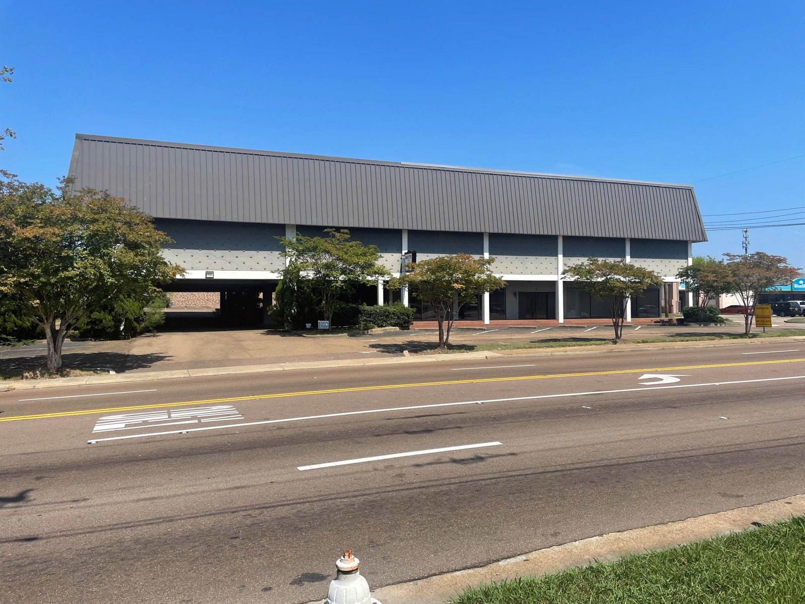 1010 E. Northside Dr.