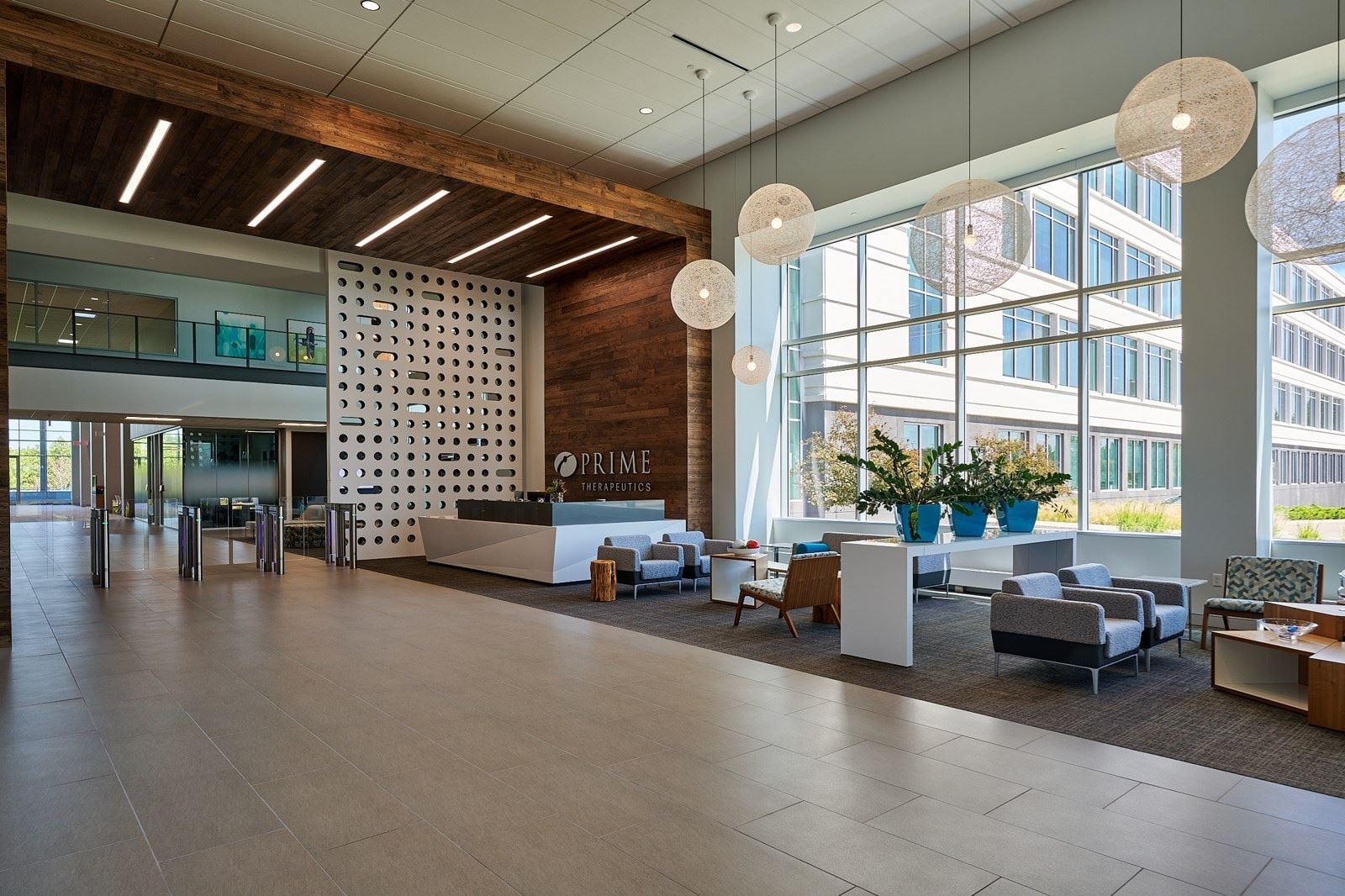 LoRz2900AmesEaganCBRE0278_HDR