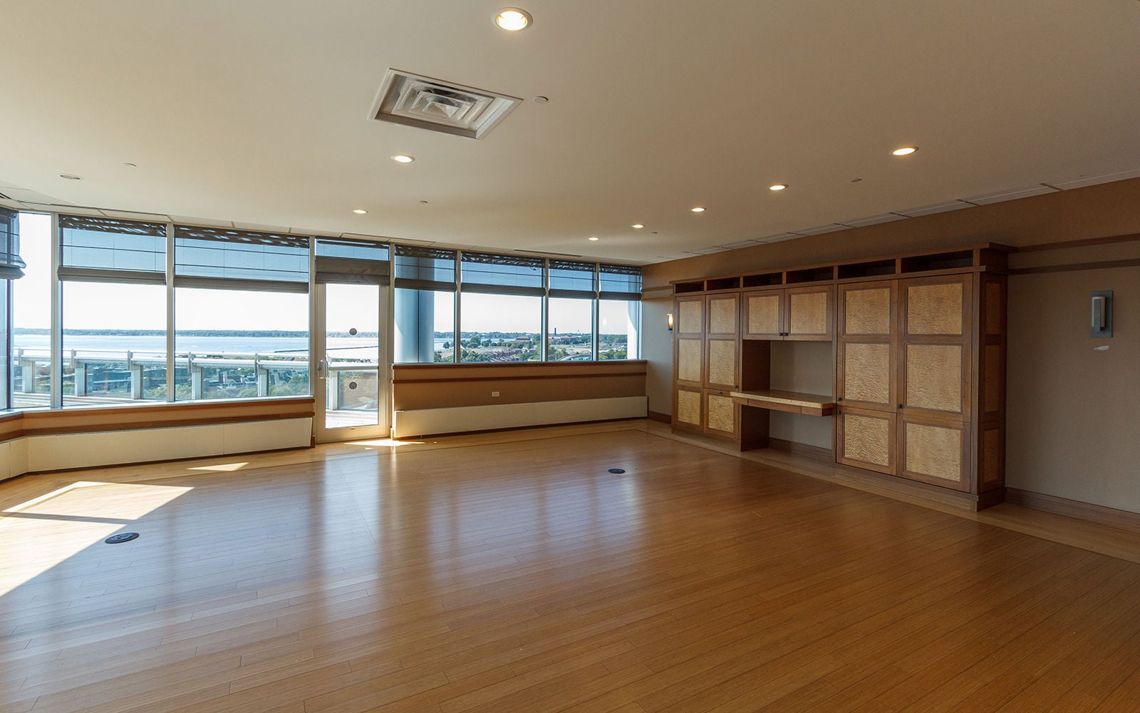 257 W Genesee_Floor 8_7741_1600px