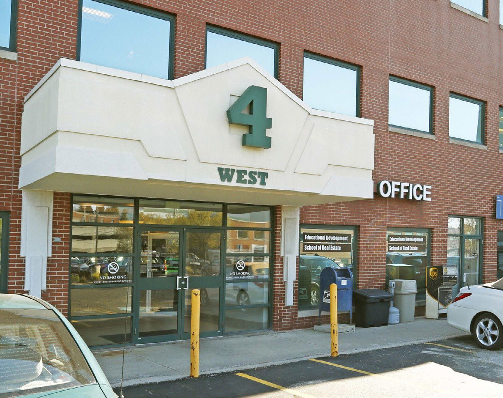 Parkway Center - FOUR 2