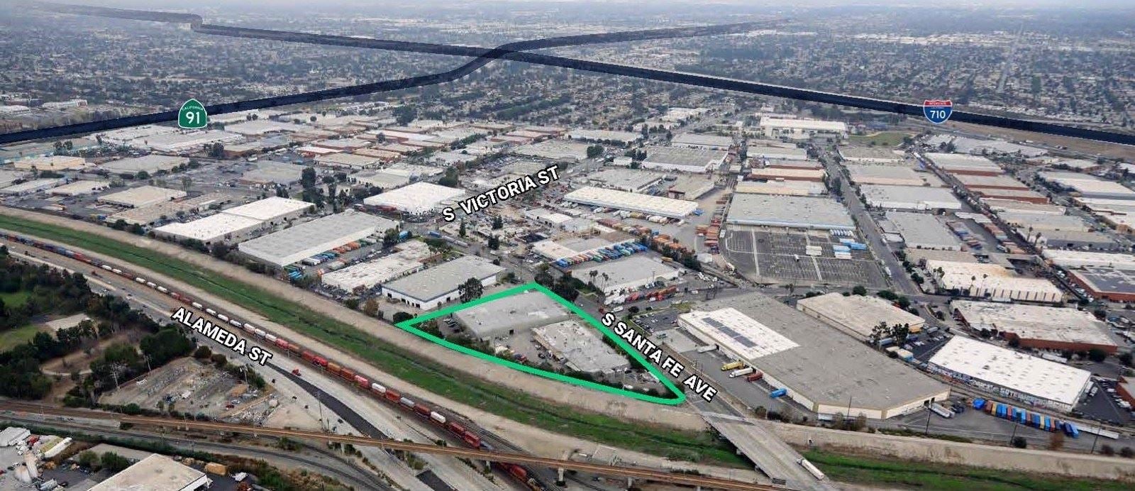 18251-18601 Santa Fe Aerial