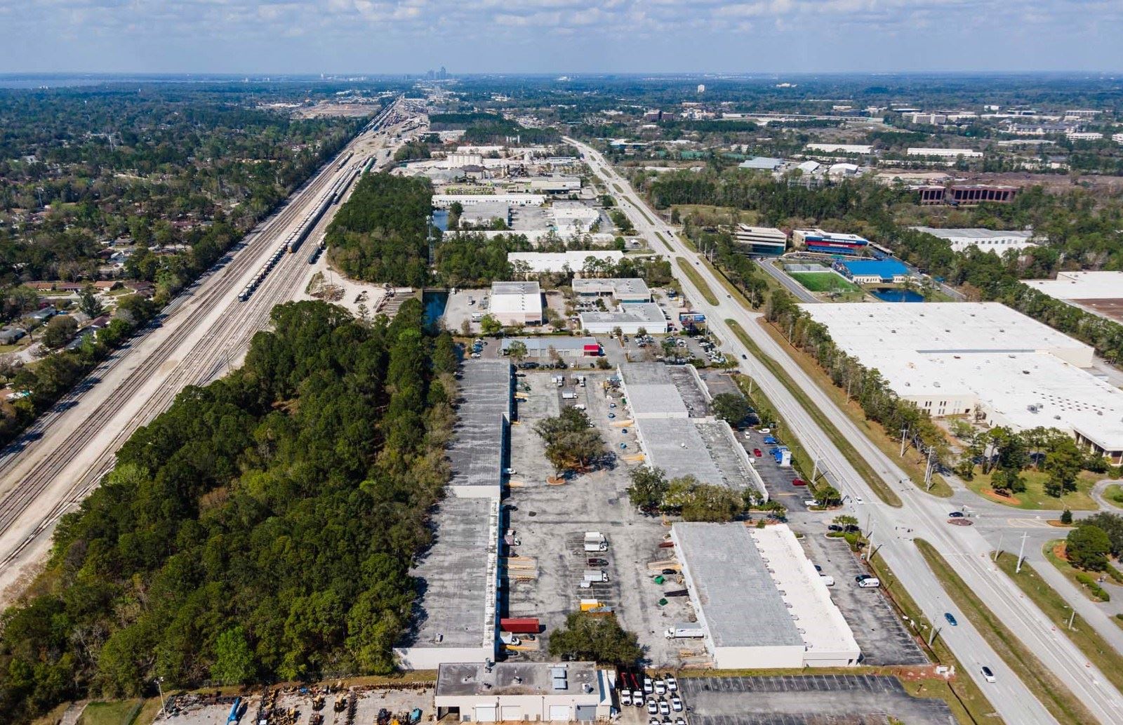 CBRE - Baycenter Commerce Aerial-2-5