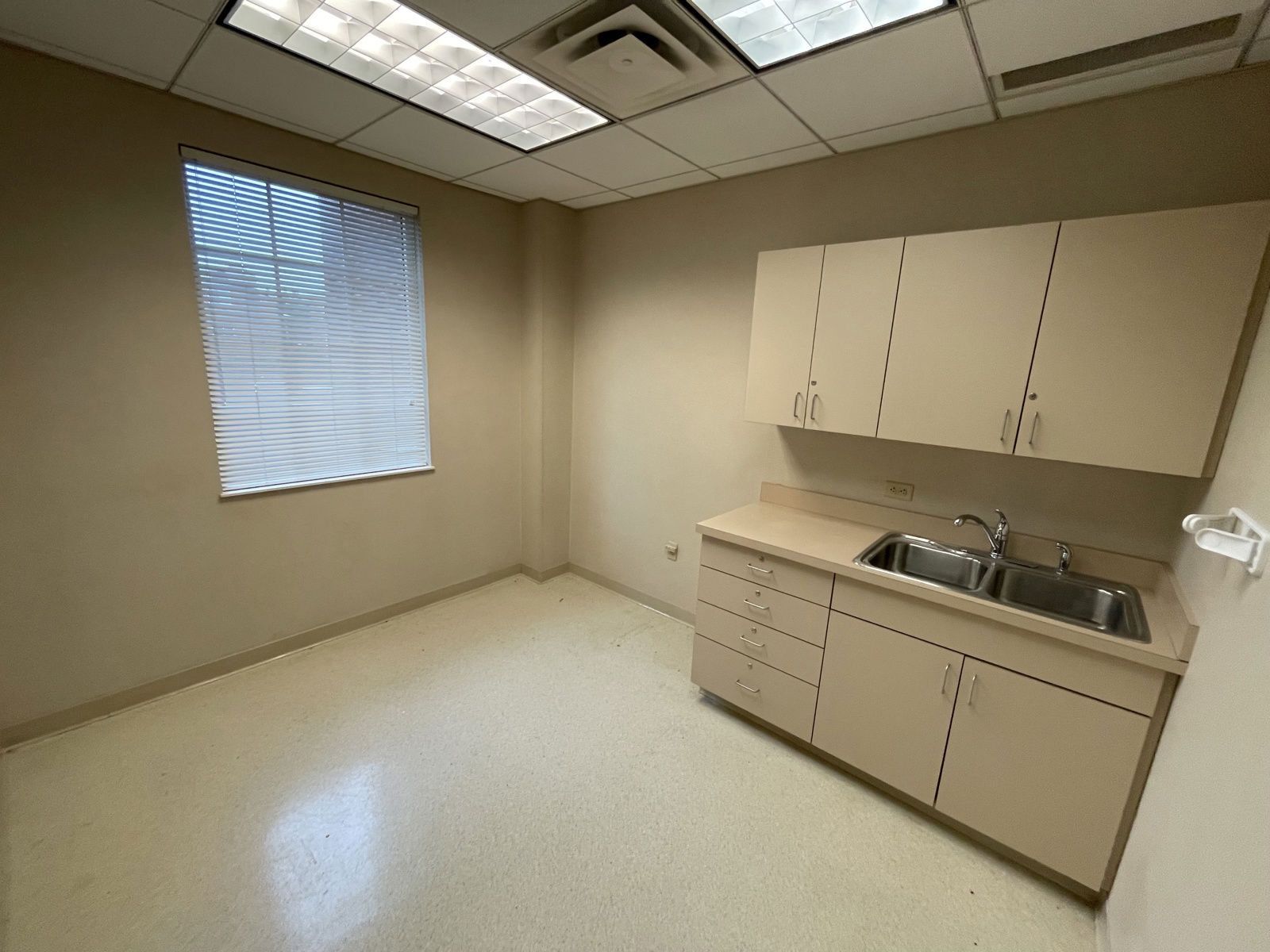 Suite 105 - Exam Room