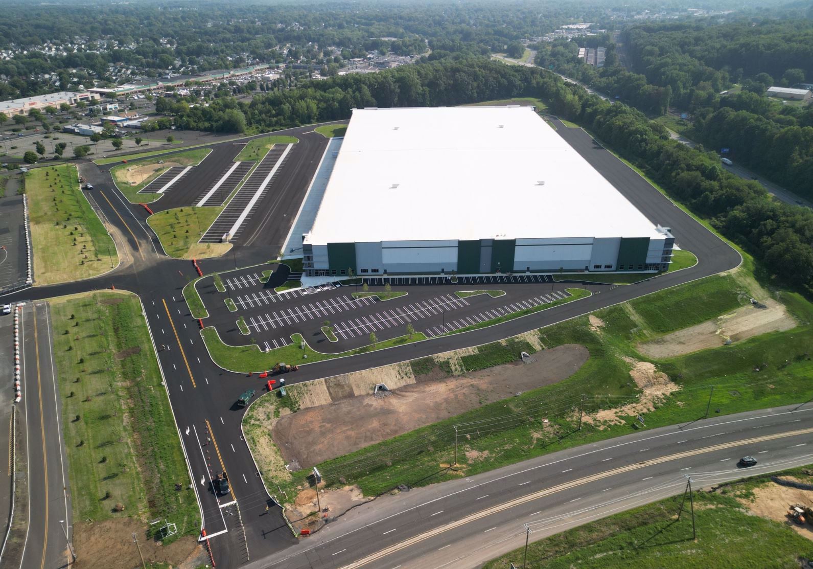 LOWER BUCKS LOGISTICS HUB — Lease in Langhorne, PA, photo 3 of 8