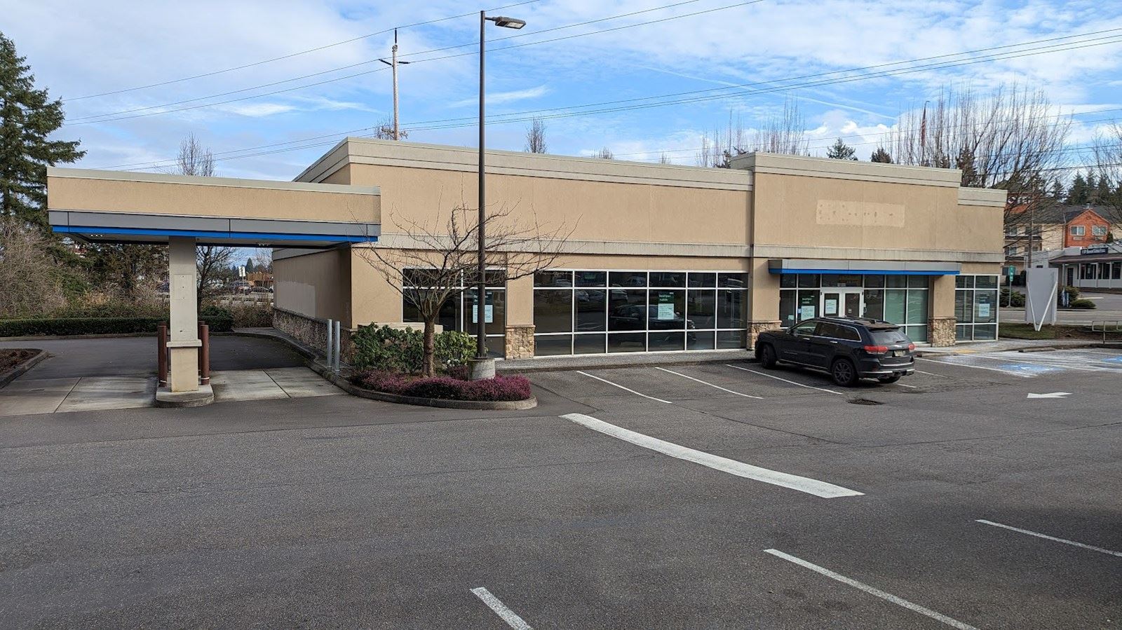 PXL_20230217_223027466