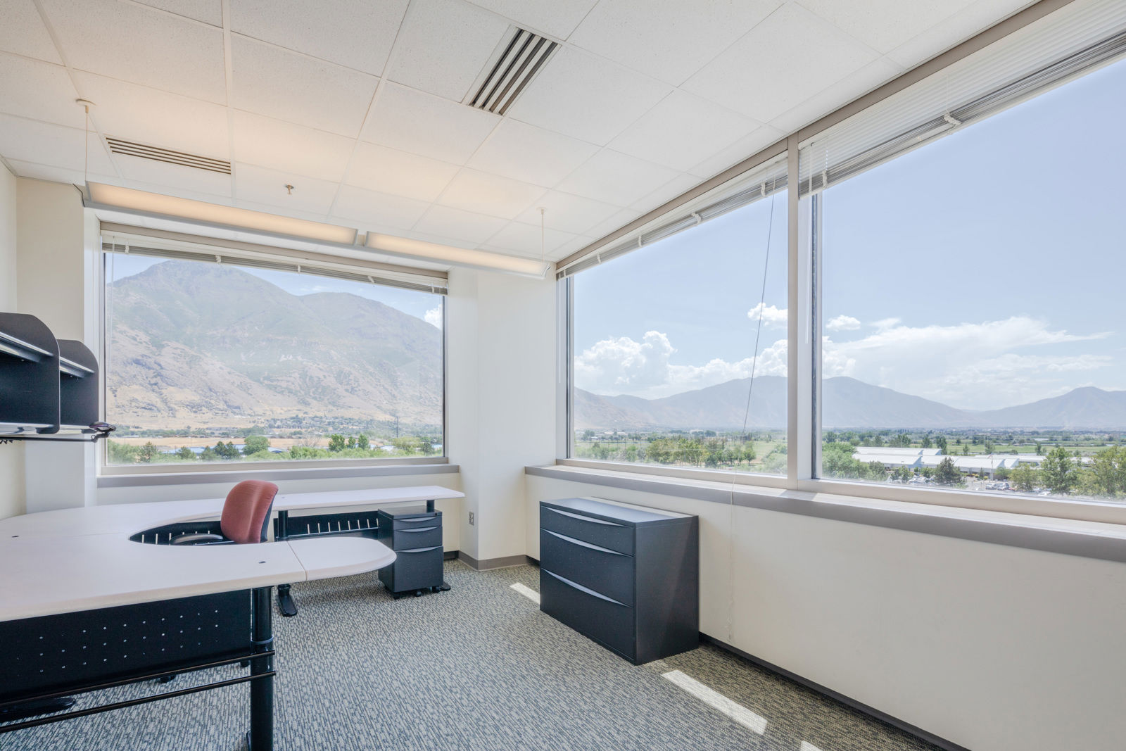 Photo-1800-South-Novell-Place-Provo-UT-0.4.0-Office Space-003-PRINT