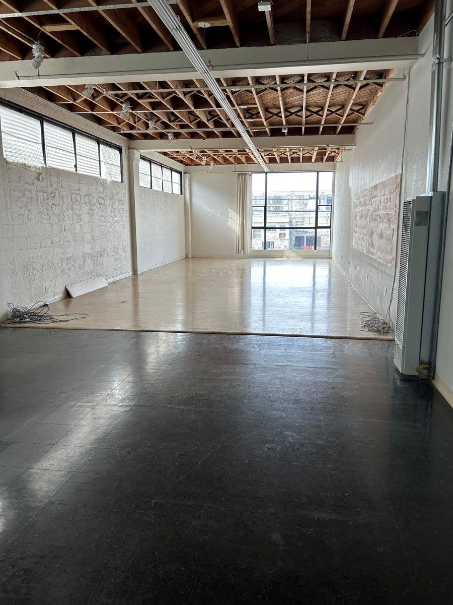 68893291470__2C7FA2D9-8751-4F76-8850-F176A0FF3AF1