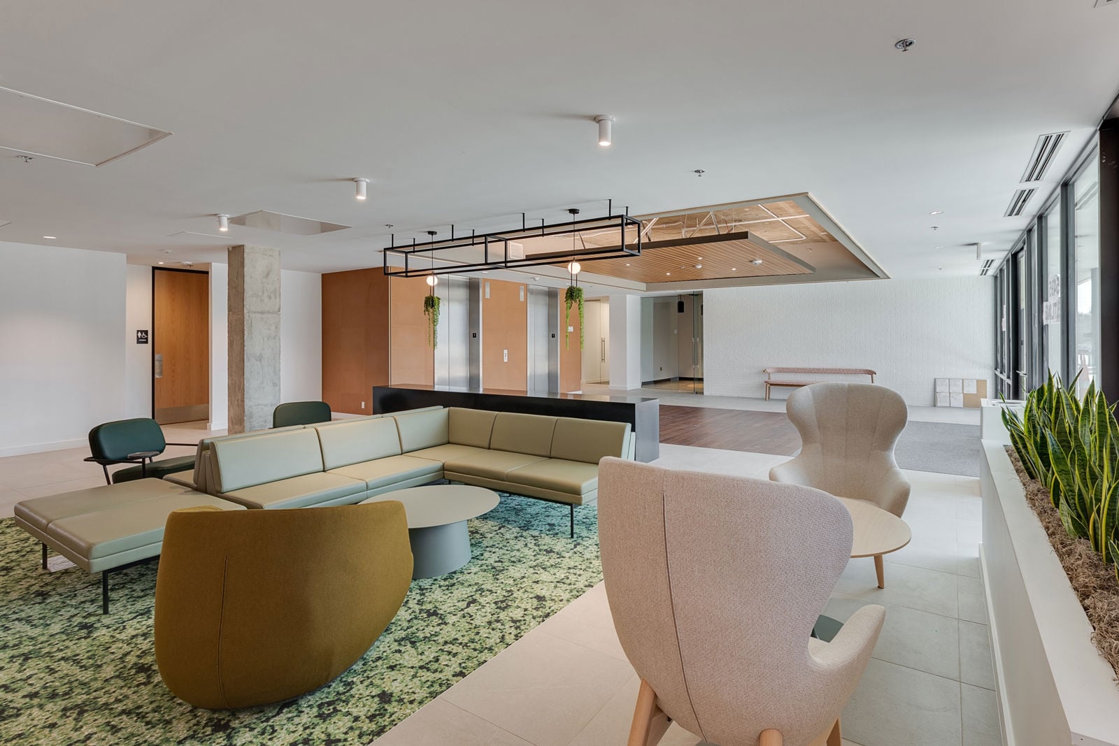 5485 Belt Line Road Addison common areas-5