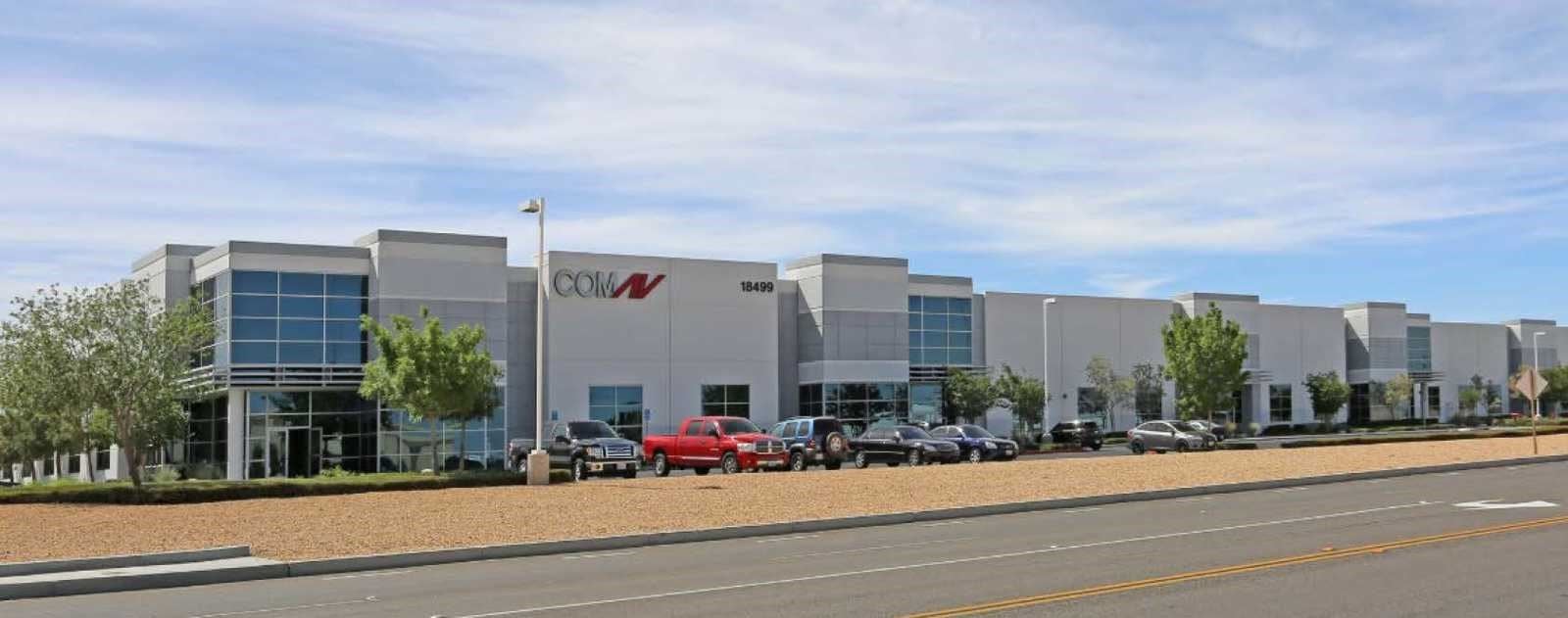 18499 Phantom Picture