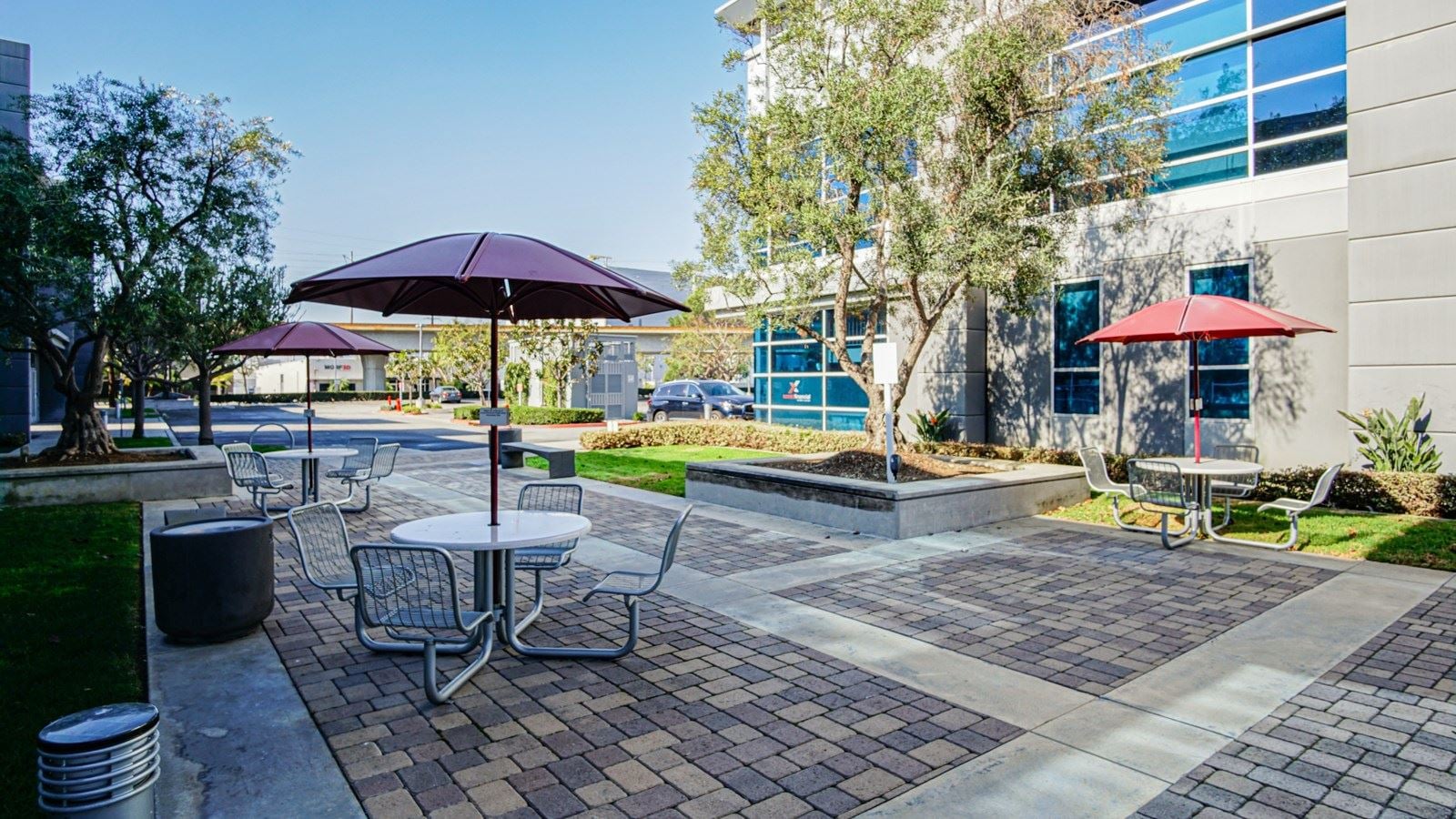 801 Parkview Dr. El Segundo, CA (8 of 49)