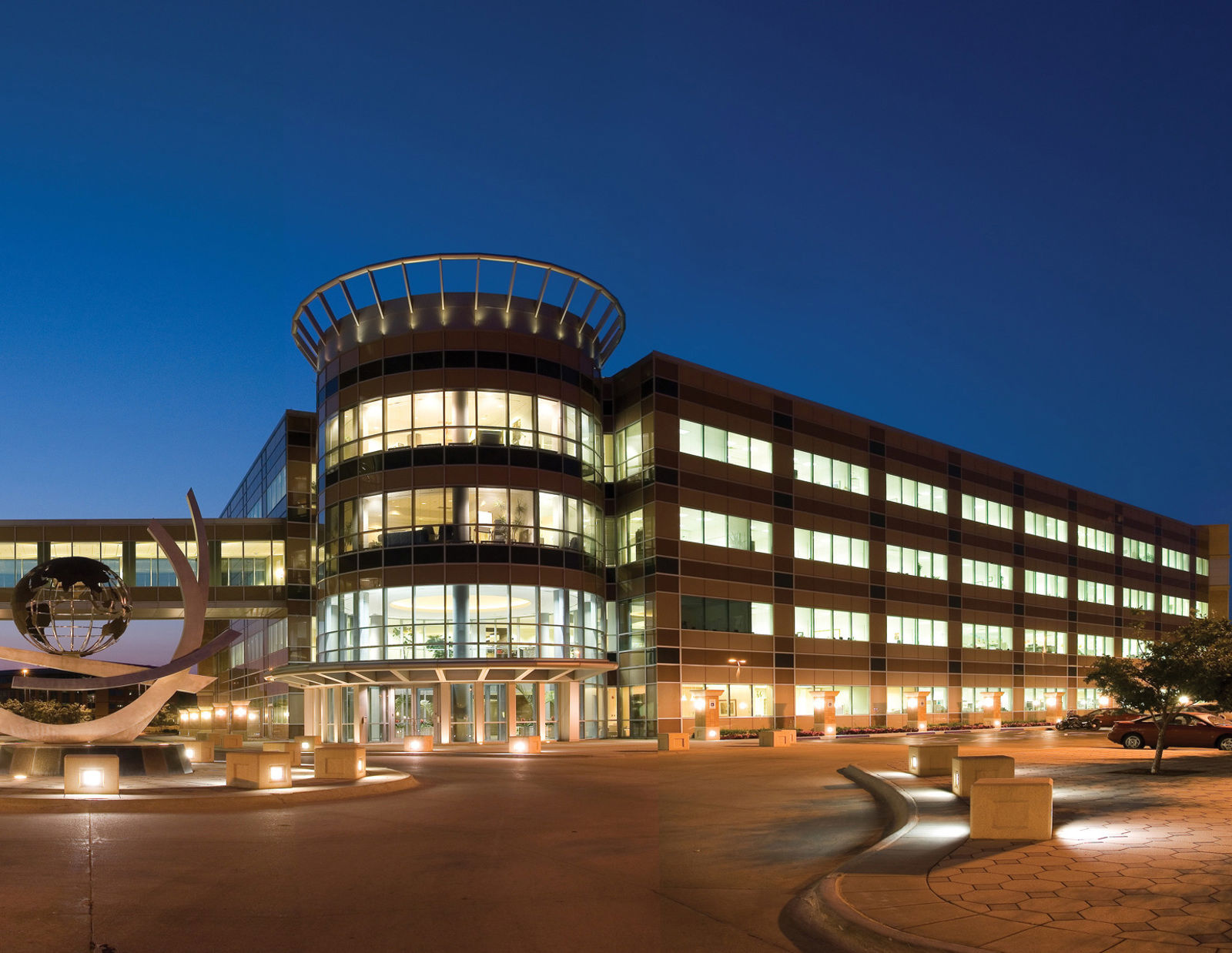 Pivot 138 - East Building 13801 FNB Parkway - Image 1