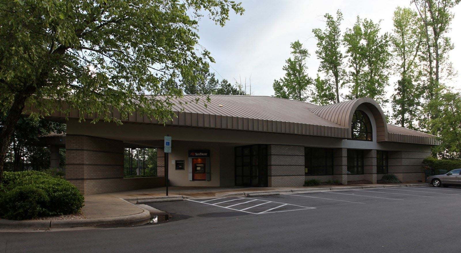 950 Harrison Ave, Cary