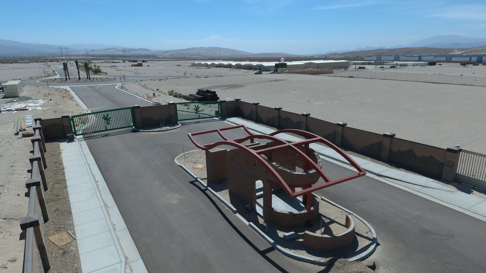 MAX_0006.MOV.00_01_50_01.Still005