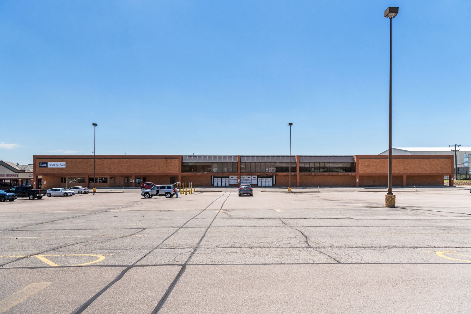 625-725 W Central Ave 2