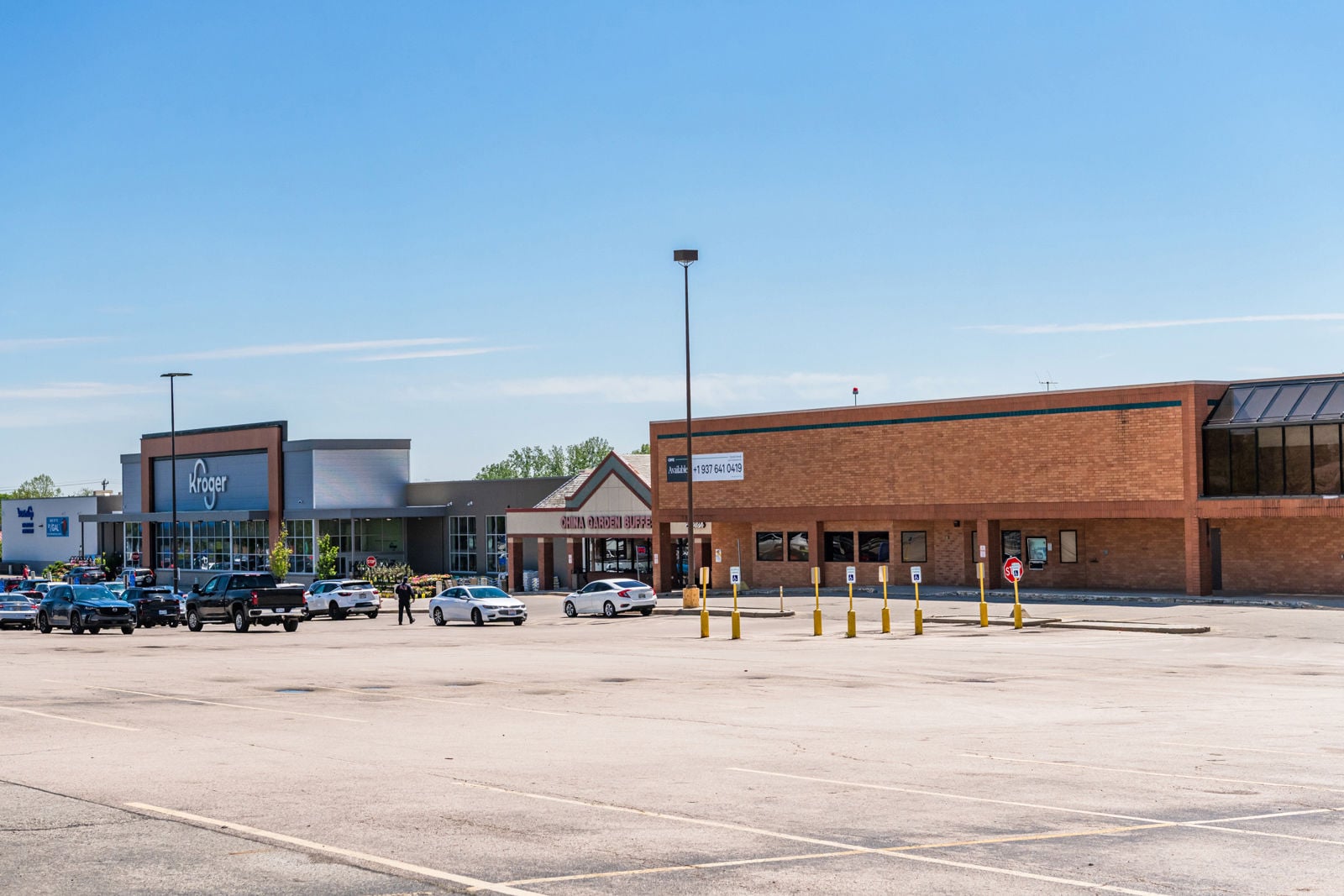 625-725 W Central Ave 4