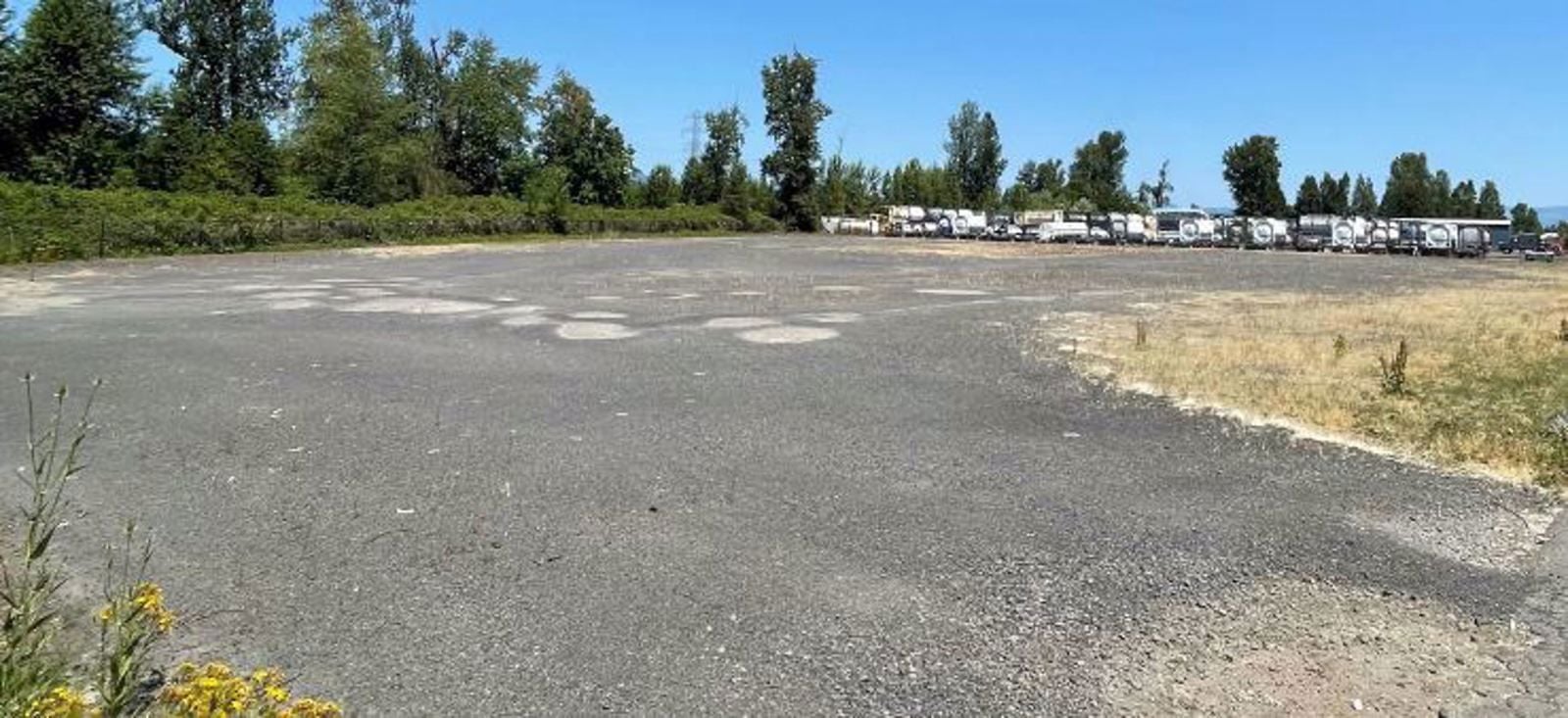 3601 n marine drive lot 2
